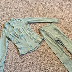 Lululemon Athletica Mint Green Jacket and Leggings Set